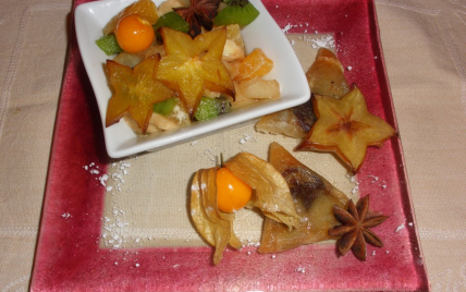 Salade de fruits et samossas