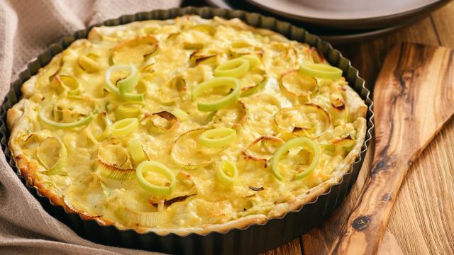 “J’adore ça l’hiver” : cette tarte aux poireaux et morbier de Cyril Lignac va vous régaler !