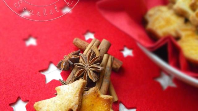 Schwobebredele (Sablés à la cannelle et aux amandes)