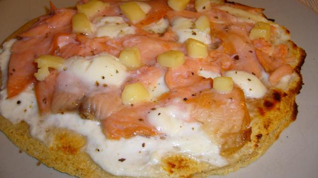 Pizza au saumon légère
