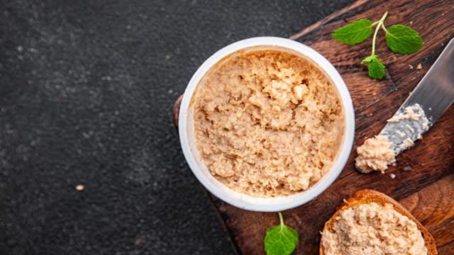 Une recette de dernière minute pour l’apéritif du Nouvel An : voici comment faire une rillette de crabe en 10mn !