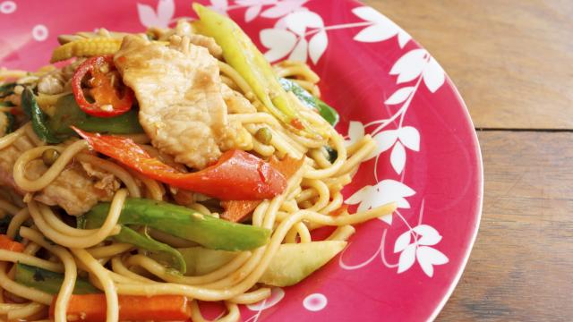 Nouilles sautées aux légumes