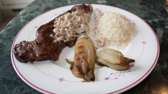 Faux filet et sa sauce au poivre