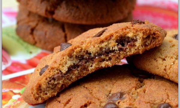 Cookies à la farine de châtaigne fourrés au nutella