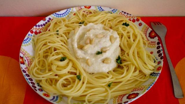 Spaghetti sauce crémeuse ricotta et artichauts