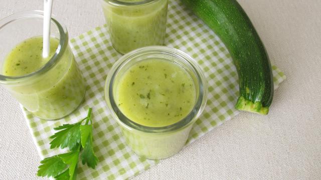 Velouté de courgettes au basilic maison