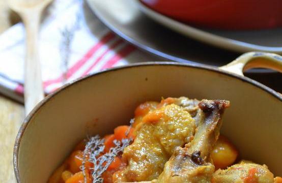 Tajine de cuisses de canard aux abricots