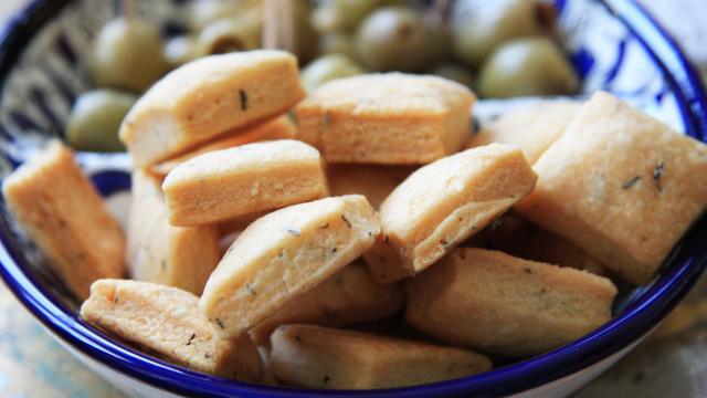 Petits sablés au parmesan et au thym