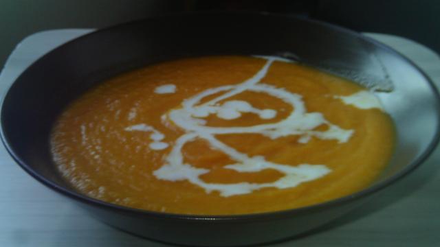 Soupe de carottes au lait de coco Thermomix
