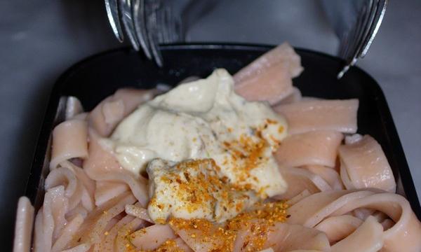 Tagliatelles fraîches, crème aux cèpes