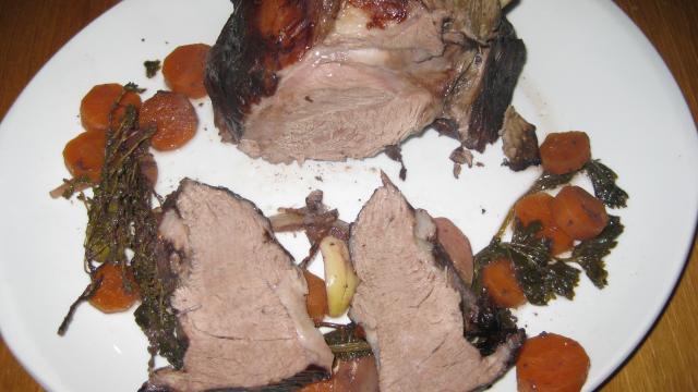 Gigot d'agneau mariné aux vins