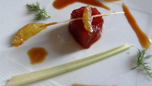 Sashimi de thon au miel et citronnelle
