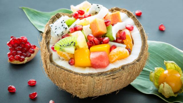 10 recettes de salades de fruits frais rafraîchissantes pour cet été