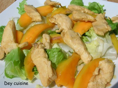 Salade tiède sucrée-salée de poulet et mangue