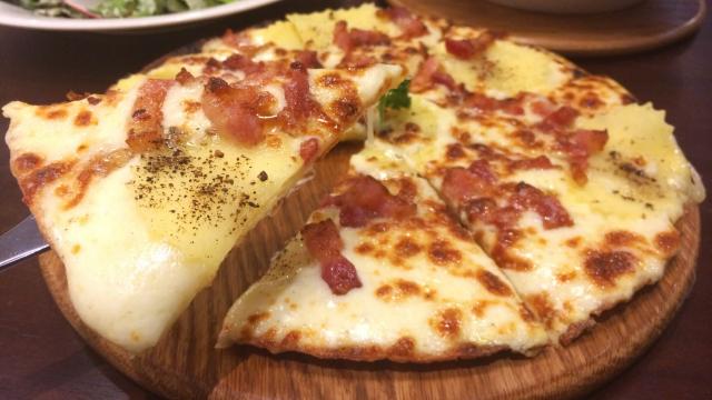 Pizza raclette