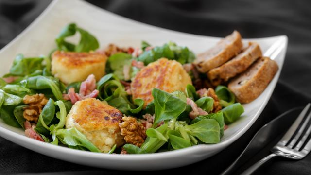 Salade de chèvre chaud facile