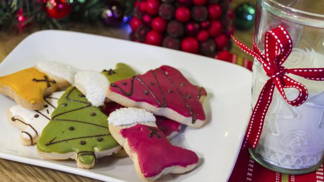 Petits sujets de Noël en pain d'épices sans gluten