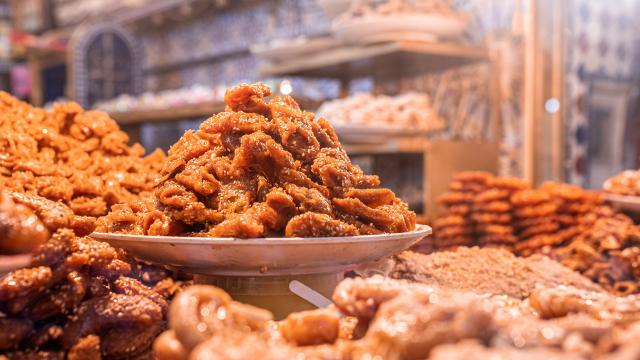 Quiz Spécial ramadan : sauras-tu retrouver le nom de ces 8 pâtisseries ?