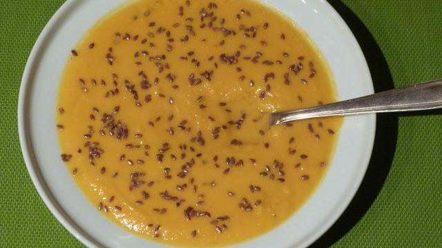 Velouté de patates douces au gingembre