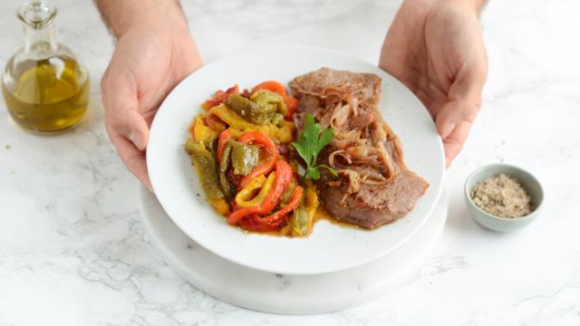 Bavette à l'échalote et sa salade de poivrons