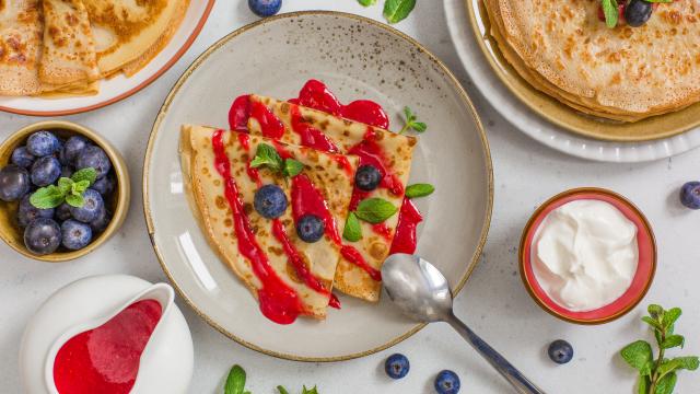 Une diététicienne nous donne des idées de garnitures de crêpes plus équilibrées pour la Chandeleur