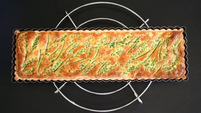 Tarte aux asperges sauvage