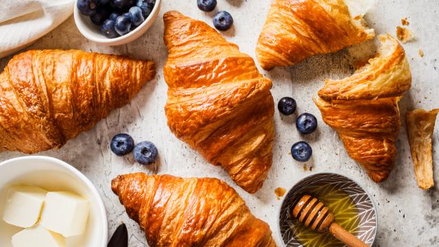 Vous allez adorer ces recettes pour pimper vos croissants de la veille