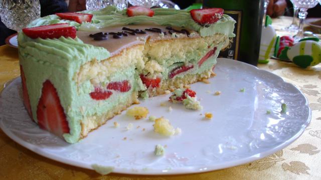 Fraisier à la pistache pâtissier