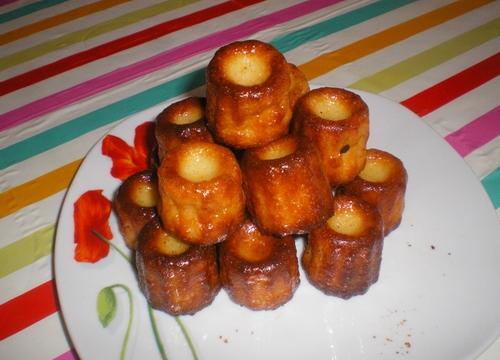 Hot cannelés