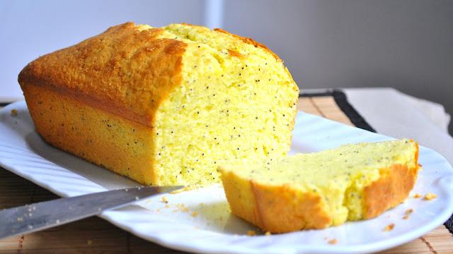 Cake au citron et aux graines de pavot