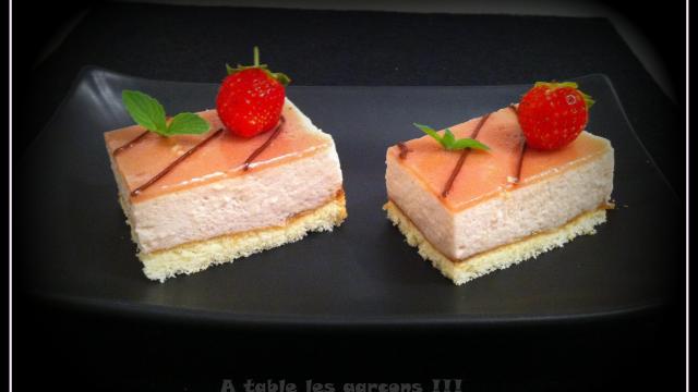 Bavarois au smoothie fraises et bananes