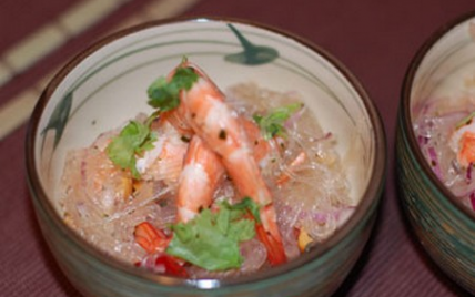 Salade thaï de vermicelles aux crevettes