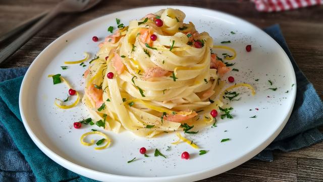 Tagliatelles au citron et saumon fumé