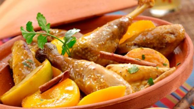 Tajine de pintade aux pêches