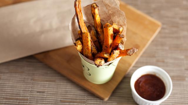 Frites légères de patates douces