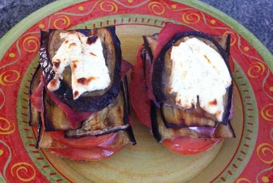 Bruschettas aubergine / tomate / jambon / fromage