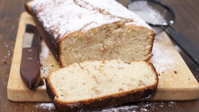 Gâteau de semoule aux noisettes