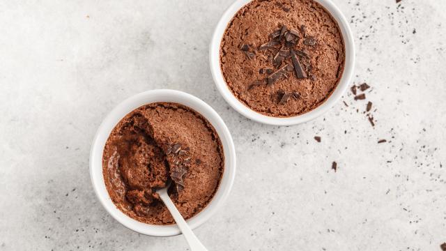 “Rapide et efficace” : Norbert Tarayre dévoile sa méthode pour une mousse au chocolat irrésistible