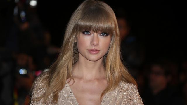 Comment faire un “French Blonde”, le cocktail préféré de la chanteuse Taylor Swift ?