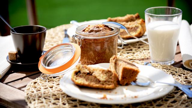 Gâteau marbré en bocal