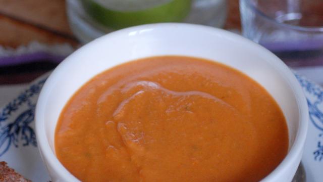 Soupe crémeuse à la tomate