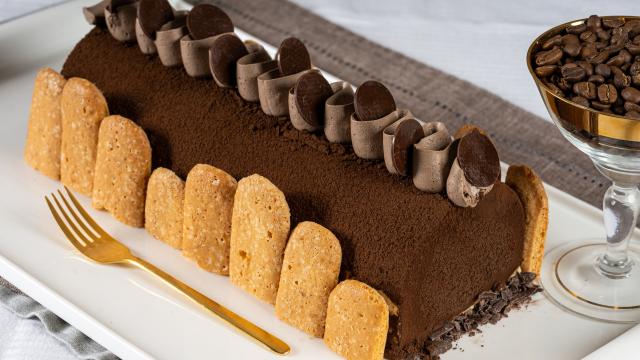 Comment faire très facilement une bûche tiramisu pour votre dessert de Noël ?