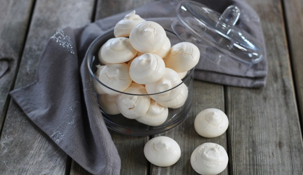 5 trucs a faire avec le jus des boites de pois chiches - 4 photos