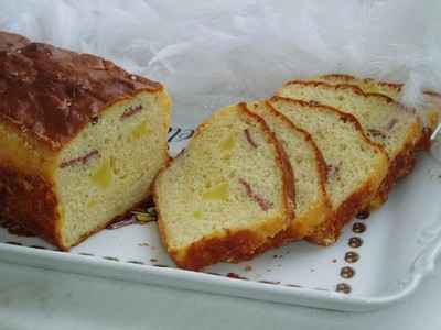 Cake au magret de canard fumé et aux pommes