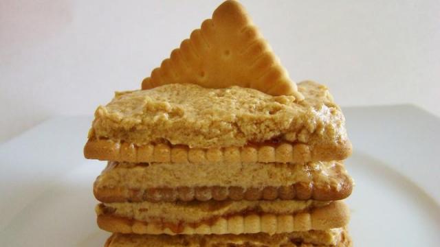 Gâteau aux petits beurres et au café sans cuisson