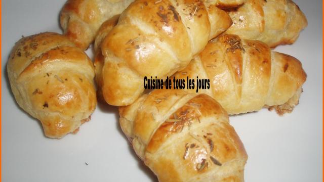 Croissant au saumon et boursin ail et fine herbes