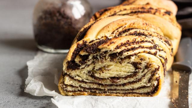 Brioche babka aux graines de pavot, sans oeufs