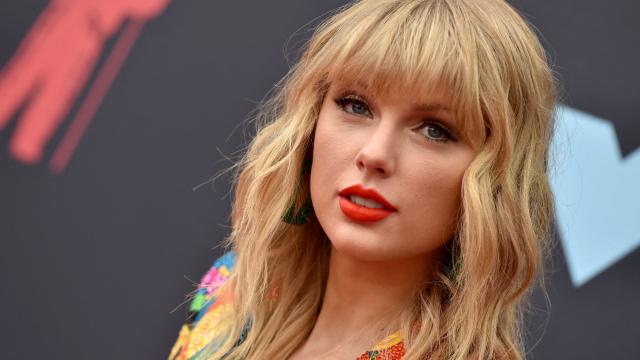 Écoutez Midnight de Taylor Swift en réalisant la recette des cookies maison de la chanteuse !