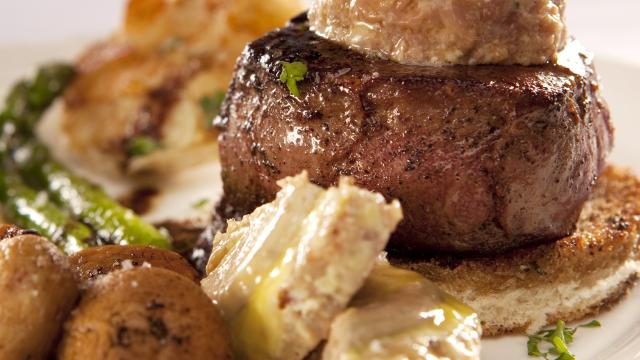 Automne en fête, tournedos Rossini poêlée de champignons frais