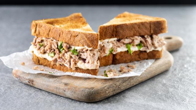 “Une recette simple, rapide et nutritive” : ce sandwich au thon proposé par une diététicienne est parfait pour un repas sur le pouce !